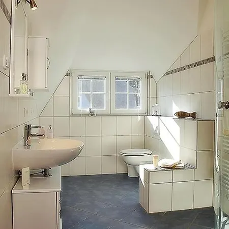 Haus 138, Wacholderweg 5 * Karlshagen